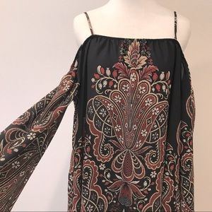 Off the shoulder mini dress paisley Print